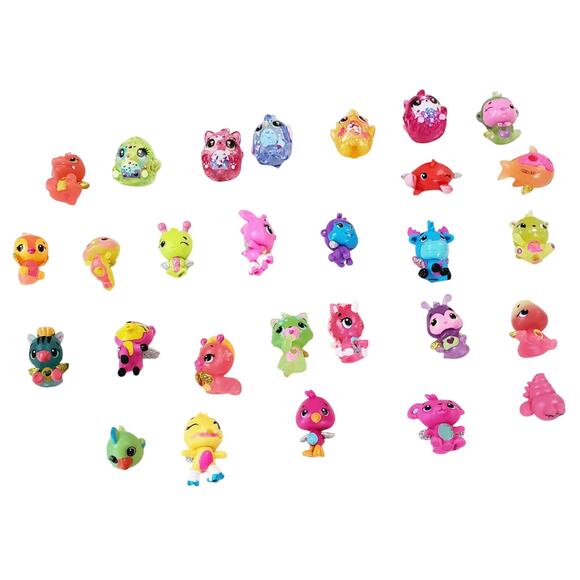 Hatchimals Lot Of 24 Assorted Colorful Mini Figures Sparkle Glitter Wings Moose - Picture 1 of 9